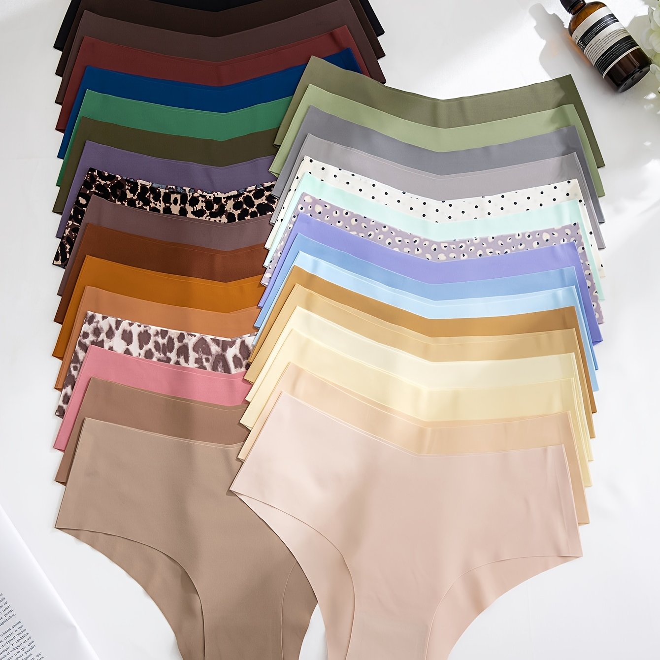 Seamless Hipster Briefs