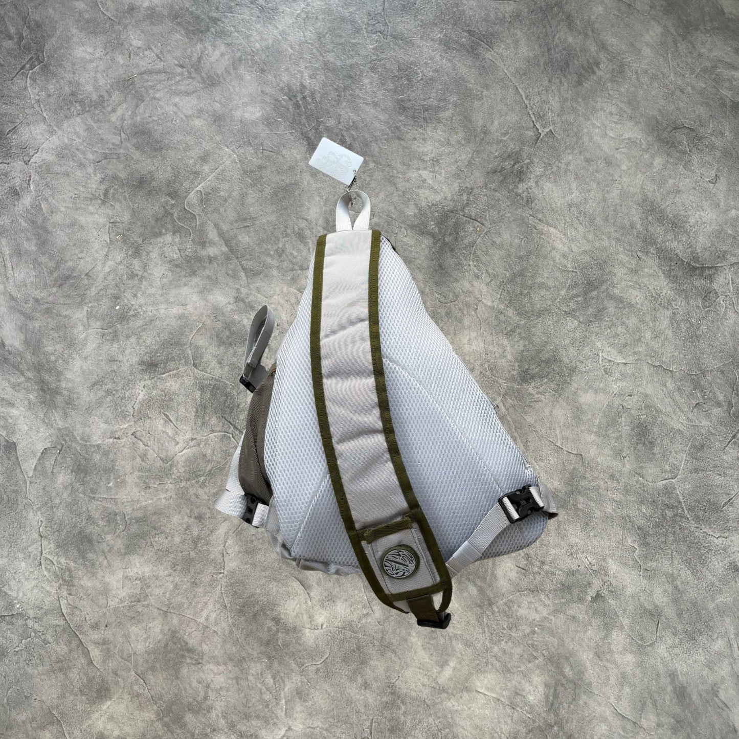 Blade Sling Bag