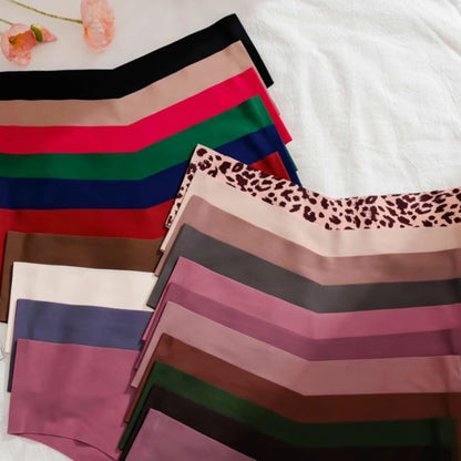 10-Pack Seamless Briefs